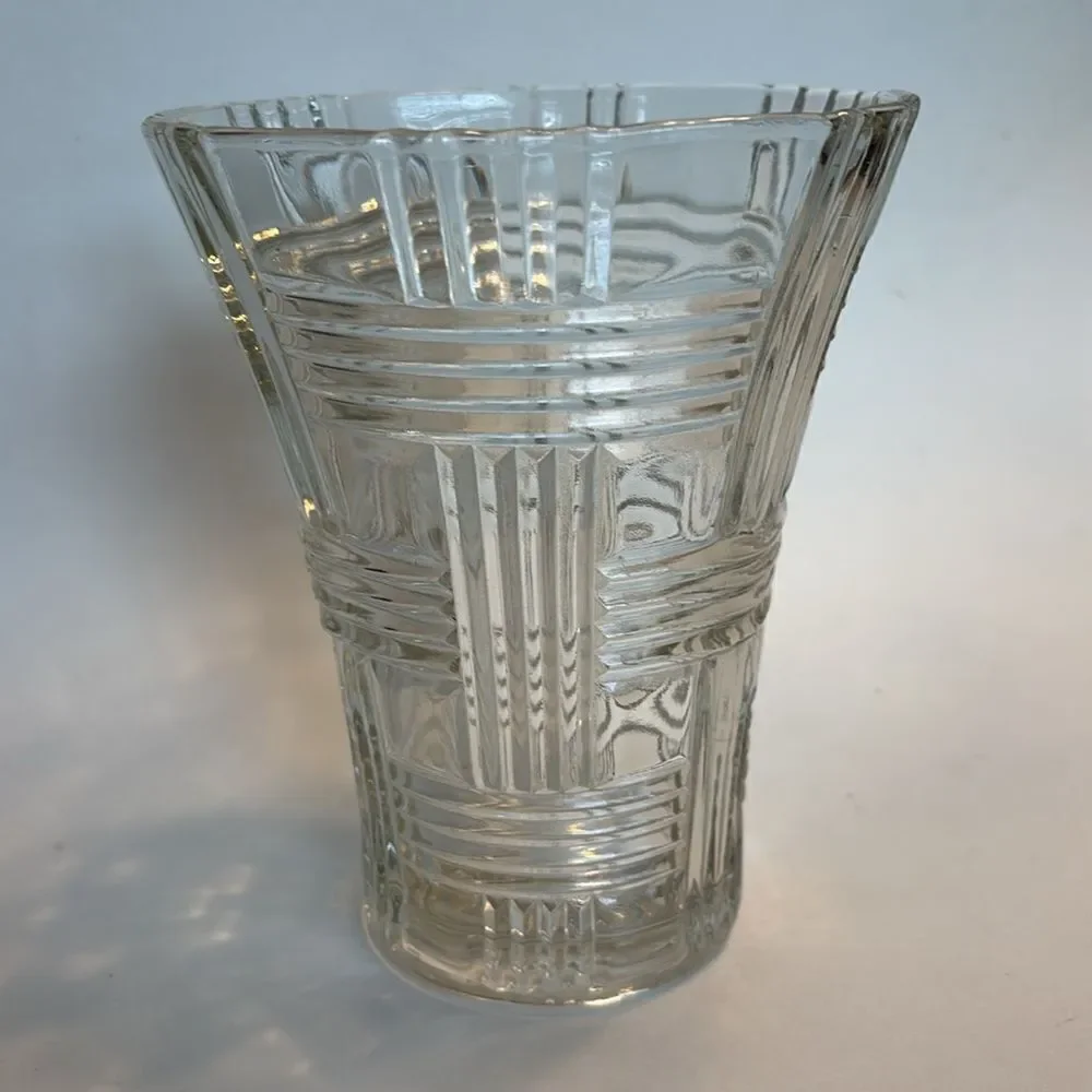 Vintage Anchor Hocking Clear Basket Weave Glass Vase Prismatic Criss Cross